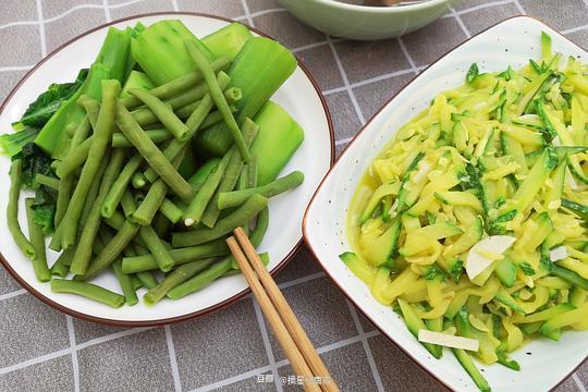 摘星最新吃瓜视频,娱乐圈风云再起，幕后真相曝光