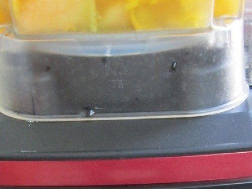 经期吃哈密瓜和芒果,经期女性不宜食用的哈密瓜与芒果对比分析